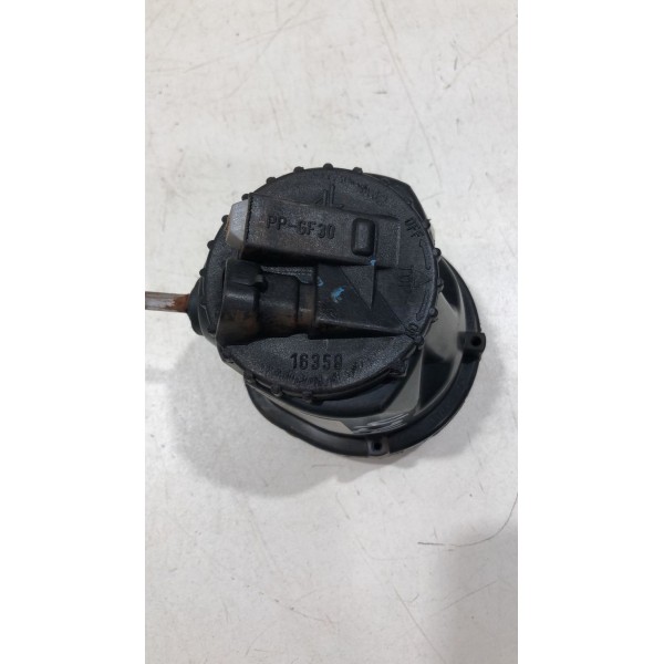 Farol De Milha Neblina Fiat Punto 2013 A 2017 51731949