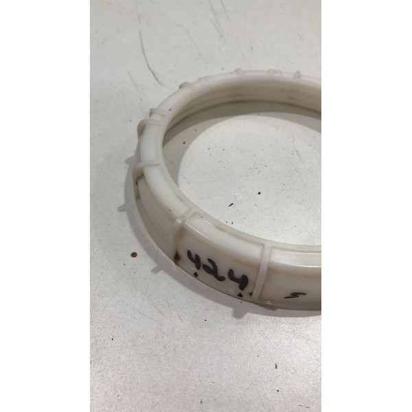 Trava Bomba Combustível Toyota Etios 2017/20 7320739aa