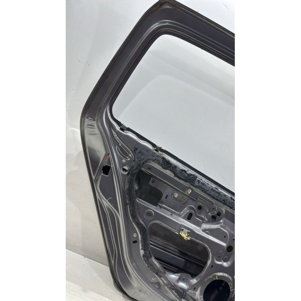 Porta Renault Clio 2003 A 2012 Traseira Esquerda Cinza Porta Renault Clio 2003 A 2012 Traseira Esquerda Cinza