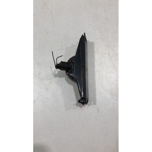 Lanterna Luz Placa Vw Fox Gol Voyage G5 G6 G7 04661000