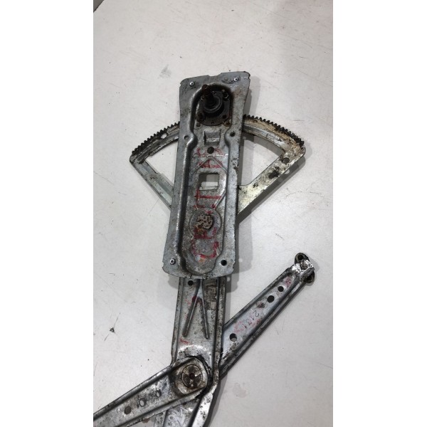 Máquina Vidro Manual Dianteira Esquerda Gm Corsa 4p 94/16