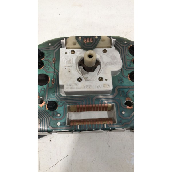 Painel De Instrumentos Corsa 1997/2000 Detalh Lente 90386322 Cinza