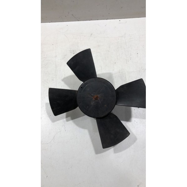 Defletor Ventoinha Gm Corsa Wind 94/02 90410053