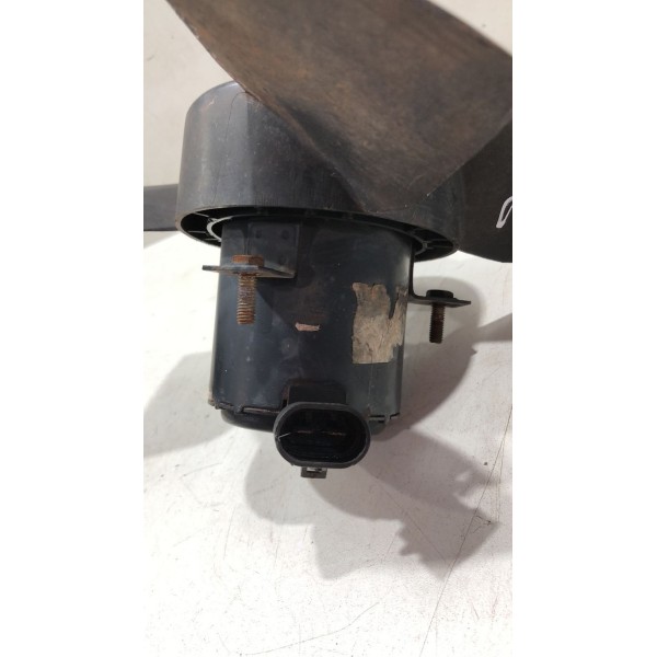 Defletor Ventoinha Gm Corsa Wind 94/02 90410053