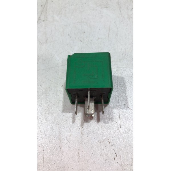 Relé Auxiliar Ford Fiesta 1.4 16v 1996 93bg13a025aa