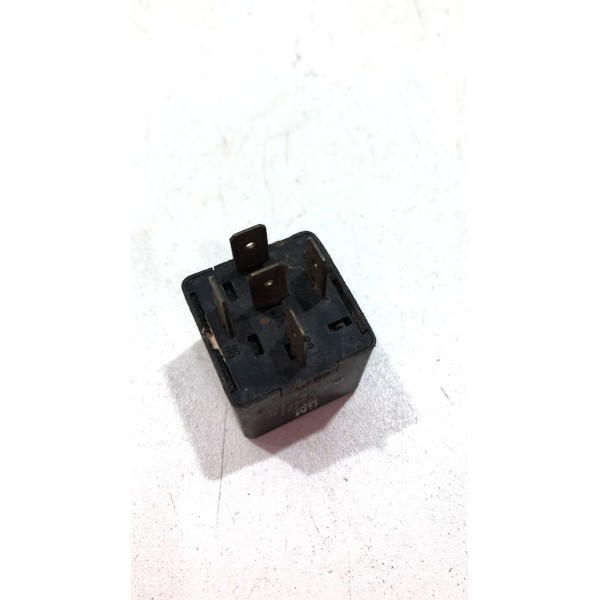Relé Auxiliar 5 Pinos Corsa Celta Vectra Omega Gm 90191753