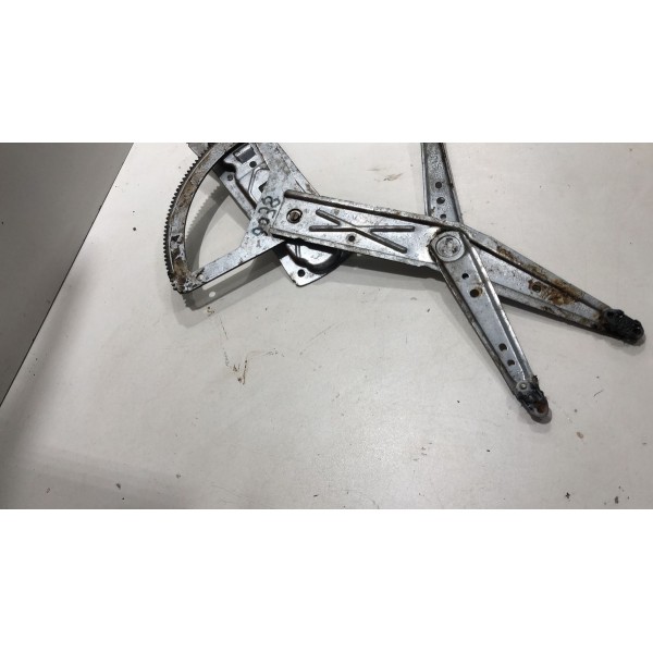 Máquina De Vidro Manual Corsa 4 Portas Dianteira Direita
