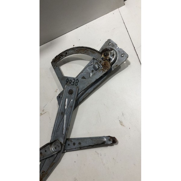 Máquina De Vidro Manual Corsa 4 Portas Dianteira Direita