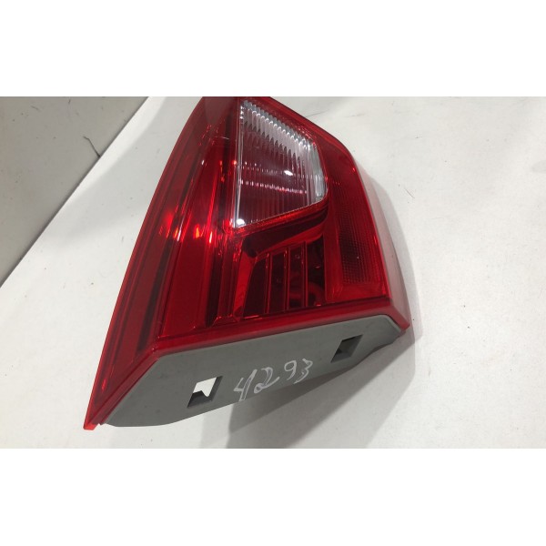 Lanterna Tampa Traseira Esquerda Cruze Sedan 16 Á 18 Orig Gm Esquerdo/motorista