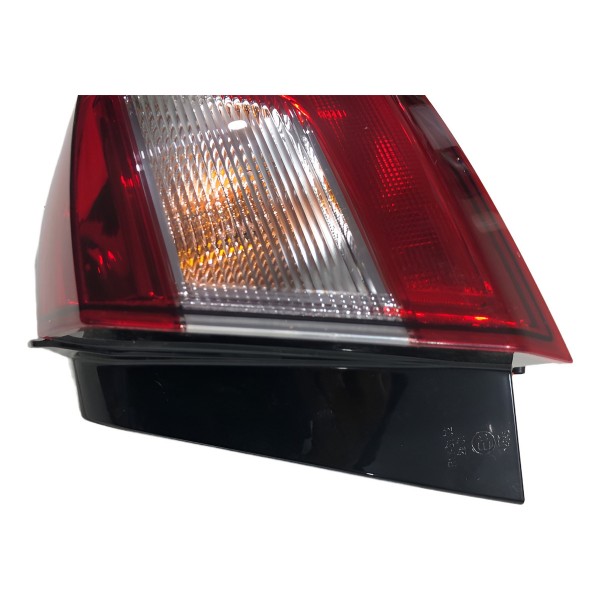 Lanterna Canto Traseira Direita Gm Cruze Sedan 2017 18 2019