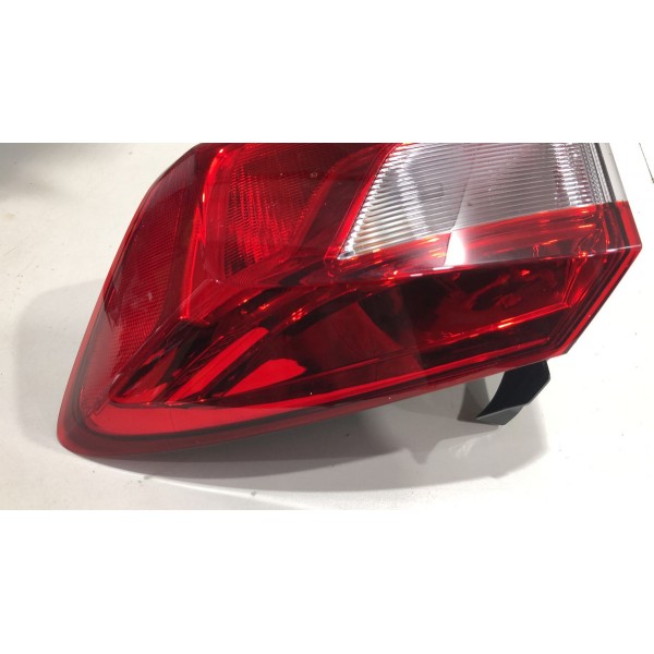 Lanterna Canto Traseira Direita Gm Cruze Sedan 2017 18 2019
