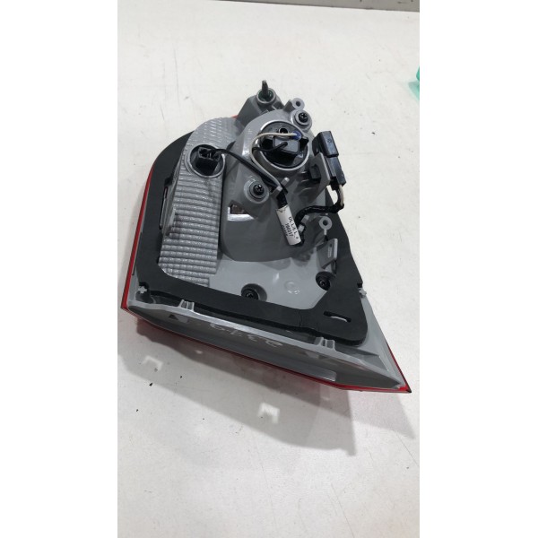 Lanterna Tampa Traseira Esquerda Cruze Sedan 16 Á 19 Orig Gm