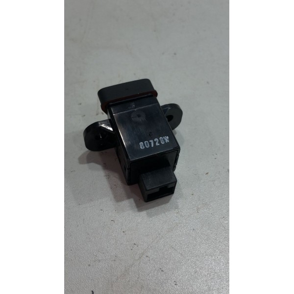 Botão Pisca Alerta Interruptor Gm Cobalt Cruze 2012 A 2016