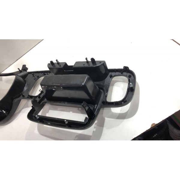 Moldura Painel Central Fiat Mobi 17/21