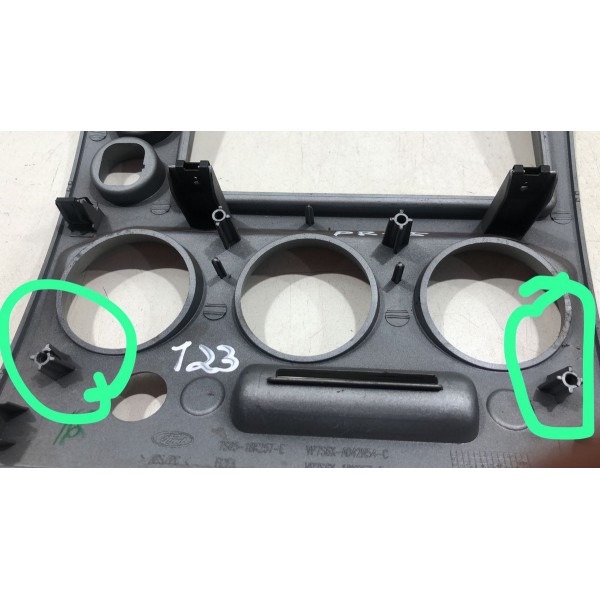 Moldura Central Ar Painel Fiesta 2003/2014 7s6518k257e