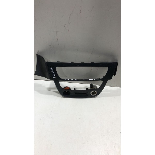 Moldura Comando Ar Rádio Renault Fluence 682607037r