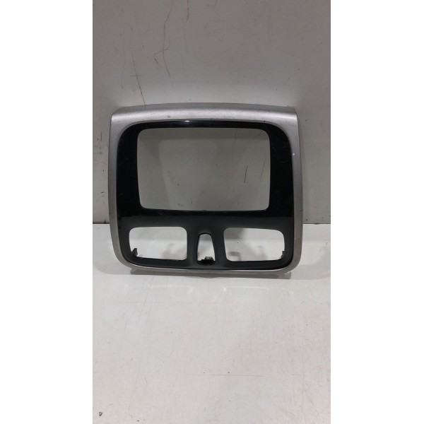 Moldura Central Multimídia Black Piano Renault Logan 2015/21