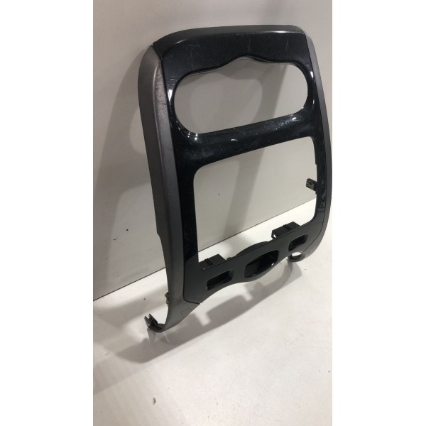 Moldura Rádio Central Painel Sandero 2011 2012 2013 2014 Preto
