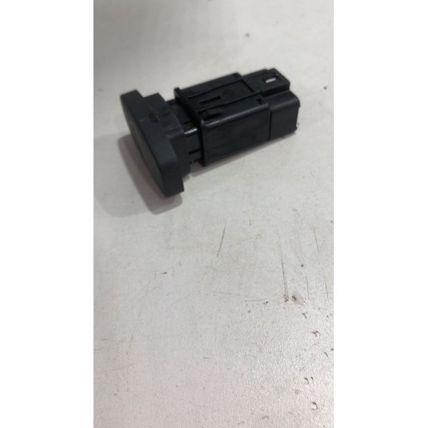 Botão Pisca Alerta Renault Symbol Clio Duster 2011 Á 2013