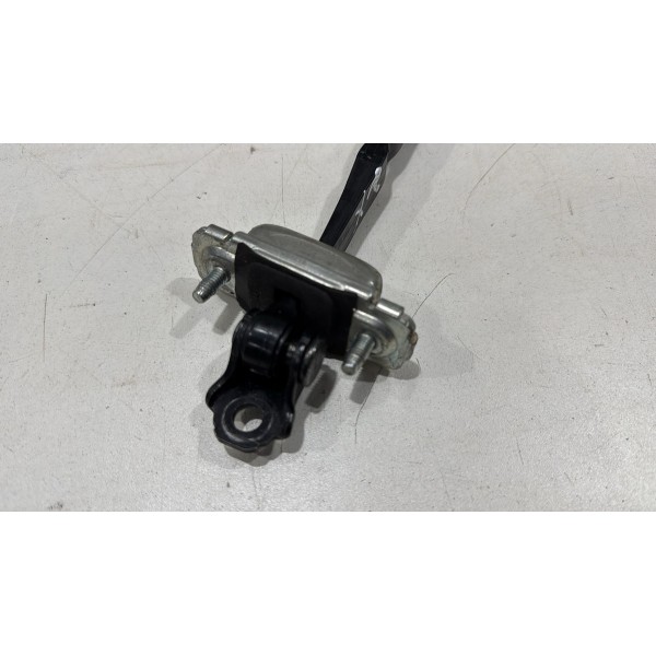 Limitador Porta Dianteira Direita Gm Onix Prisma 2014 A 2019