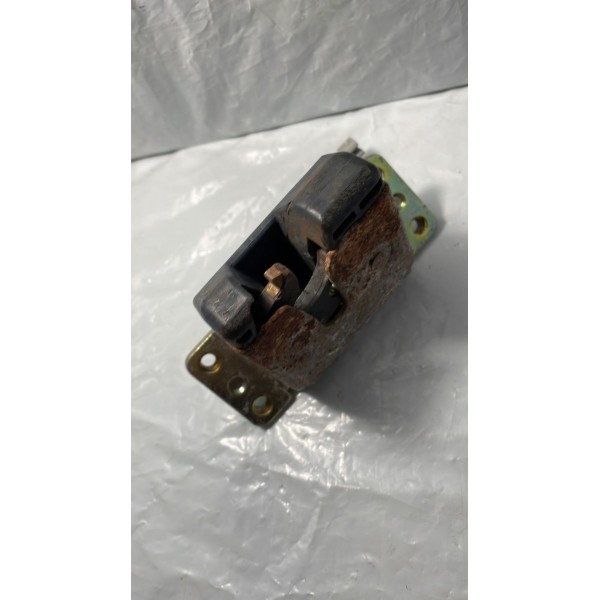Fechadura Interna Porta Malas Zafira 2001 Á 2012 Original