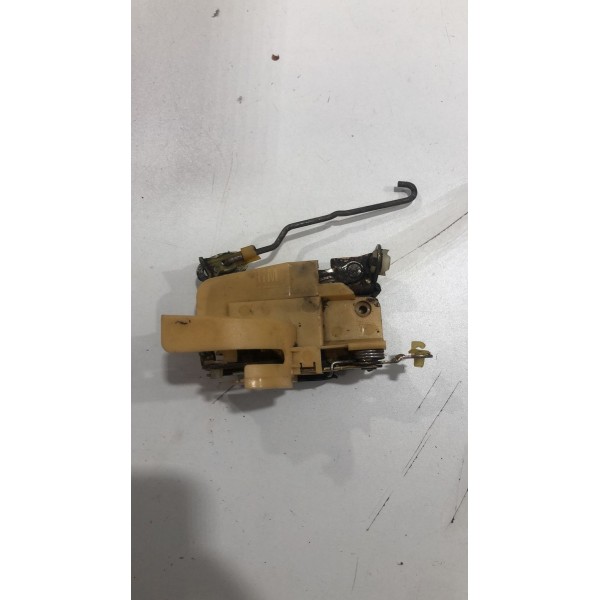 Fechadura Manual Dianteira Direita Corsa Classic 1994 / 2009