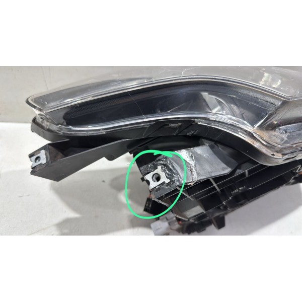 Farol Outlander S/xenon 2014 2015 2016 Direito Original