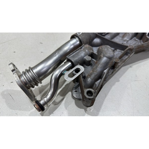 Suporte Resfriador Oleo Motor Gm Tracker Cruze Sonic 1.8 1.6