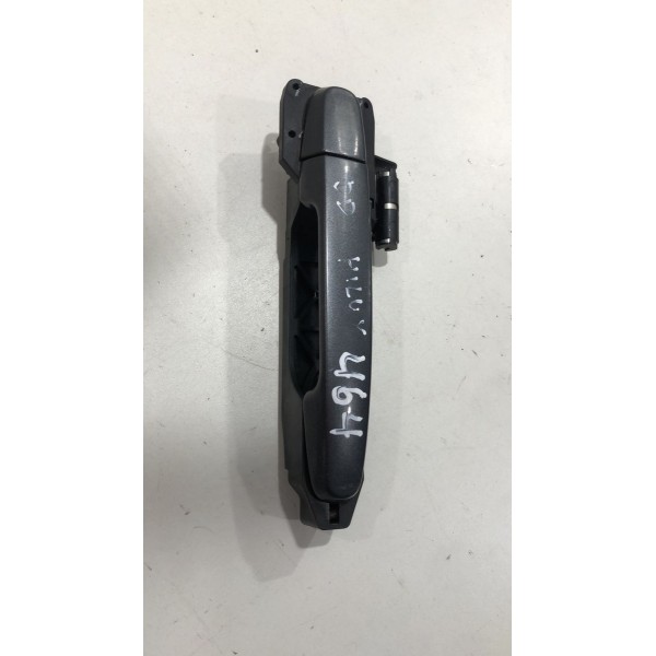 Maçaneta Externa Dianteira Direita Toyota Hilux 2005 A 2015 Maçaneta Externa Dianteira Direita Toyota Hilux 2005 A 2015