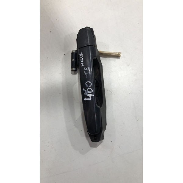 Maçaneta Externa Traseira Esquerda Toyota Hilux 2005 A 2015