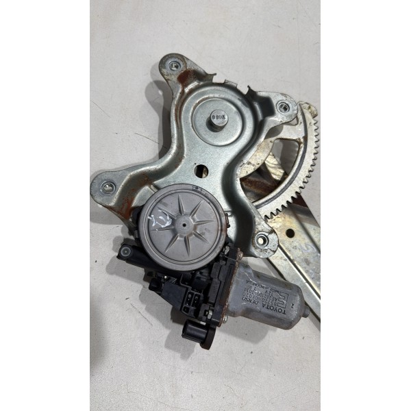 Maquina Vidro Eletrico Traseiro Direito Hilux 2005/2015