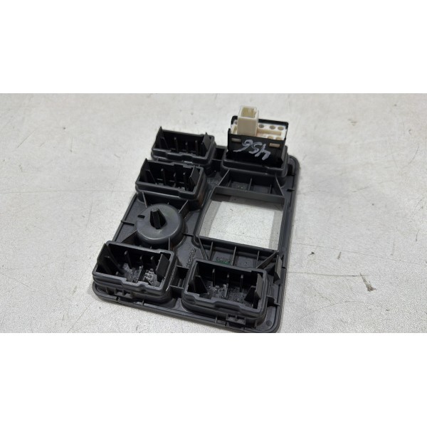 Moldura Dos Botões Do Painel Toyota Hilux Sw4 2005-2015