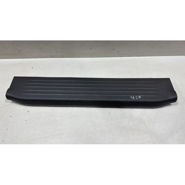 Soleira Porta Dianteira Direita Toyota Hilux 2010/2015