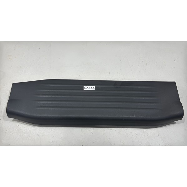 Acabamento Soleira Traseira Direita Toyota Hilux 2005 2015