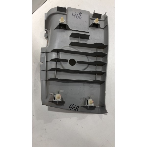 Acabamento Coluna Traseira Esquerda Hilux 2005/2015