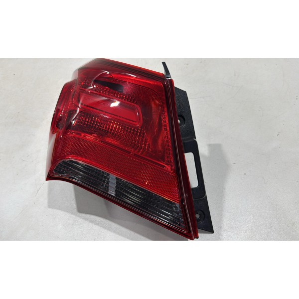 Lanterna Traseira Esquerda Chevrolet Prisma 2016/2019