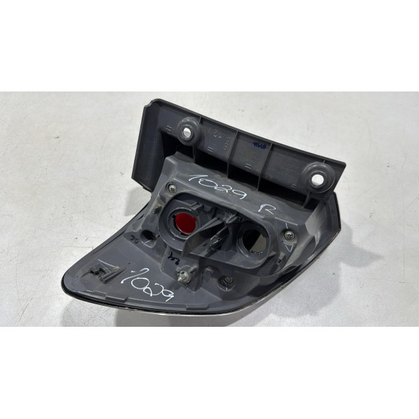 Lanterna Direita Toyota Sw4 2012 2013 2014 2015 Original