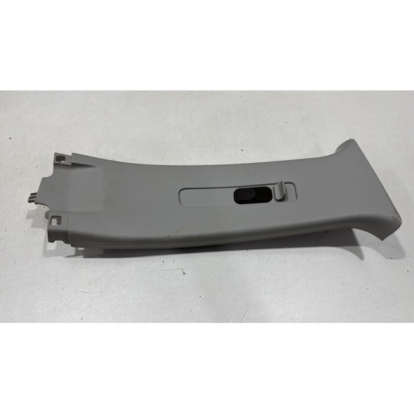 Moldura Coluna Lado Direito Toyota Hilux 2006 2012 A 2015