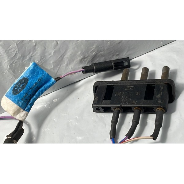 Chicote Placa Interruptor Tampa Porta Mala Ford Ka 1996 Á 05