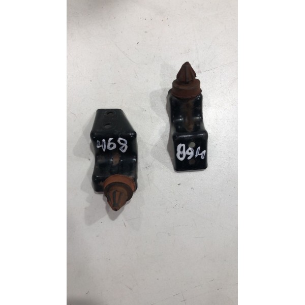 Par Suporte Condensador Toyota Hilux 2005 2012 2014 2015