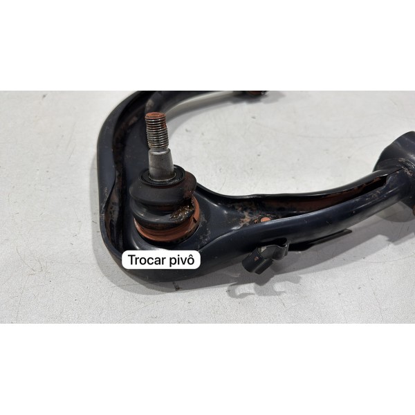 Bandeja Superior Lado Direito Hilux 2012/2015 (ver Fotos