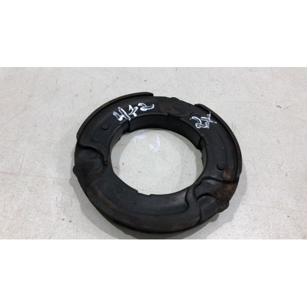 Calço Superior Mola Dianteiro Toyota Hilux 2015
