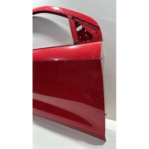Porta Dianteira Direita Fiat Argo Cross 2017 2018 A 2022 Vermelha