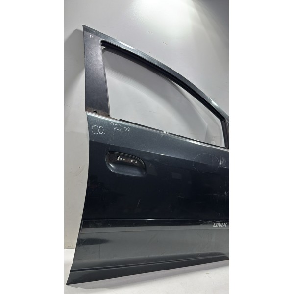 Porta Dianteira Direita Chevrolet Onix Ou Prisma 2013 A 2019 Preta