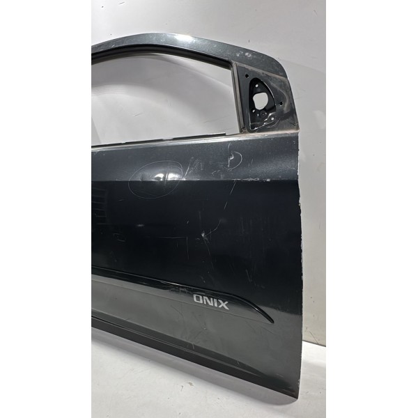 Porta Dianteira Direita Chevrolet Onix Ou Prisma 2013 A 2019 Preta