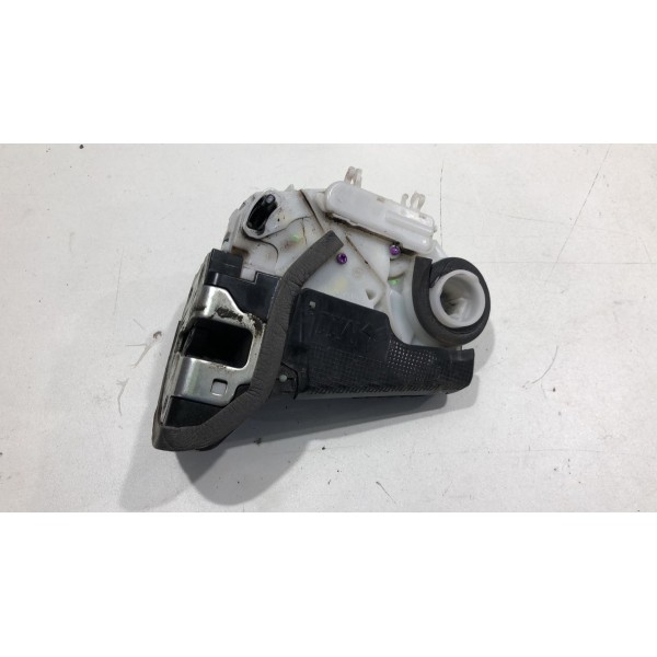 Fechadura Porta Traseiro Direito Honda Hrv 2017 Á 2021 Fechadura Porta Traseiro Direito Honda Hrv 2017 Á 2021