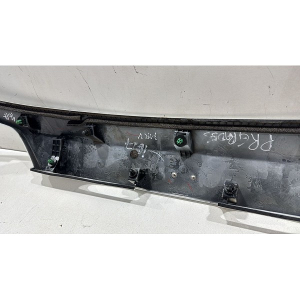 Aplique Moldura Friso Tampa Traseira Honda Hrv 2016 A 2019