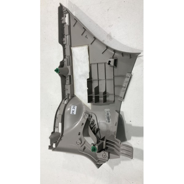 Acabamento Coluna Traseira Direita Hr-v Hrv 2017 Á 2020 Acabamento Coluna Traseira Direita Hr-v Hrv 2017 Á 2020