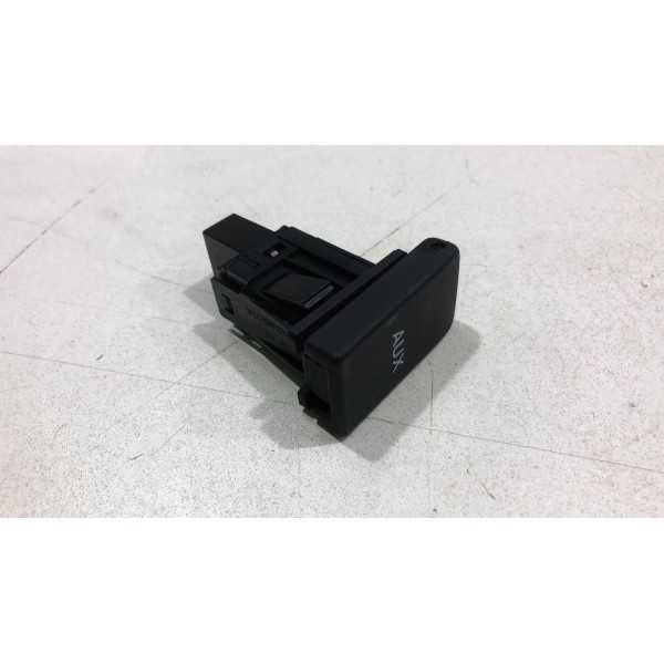 Botão Entrada Aux Honda Hrv Ano 2015 2016 2017 2018