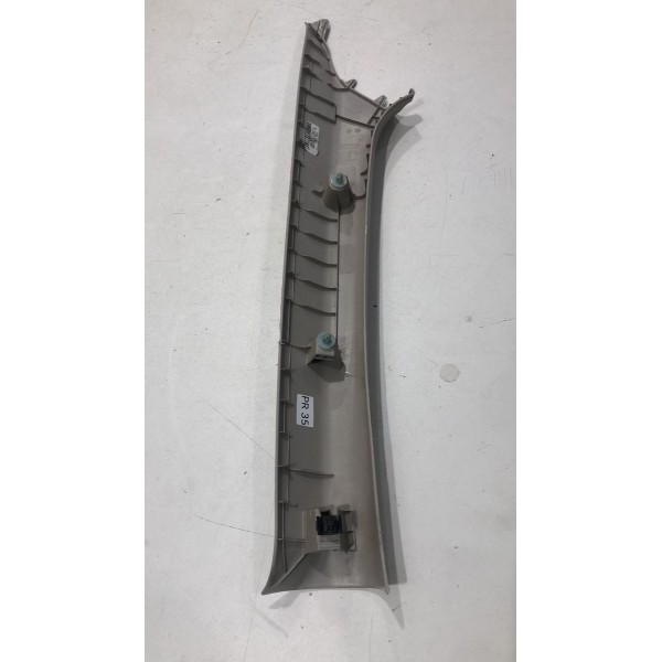 Acabamento Coluna Do Para-brisa Direito Honda Hr-v 2017 Á 21 Acabamento Coluna Do Para-brisa Direito Honda Hr-v 2017 Á 21